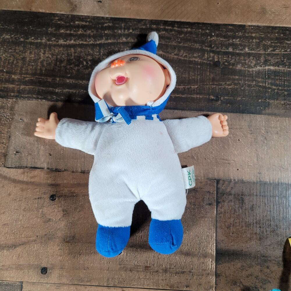 Cabbage Patch Kids Holiday Helpers Douglas Snowman 9" Doll / Plush / Toy